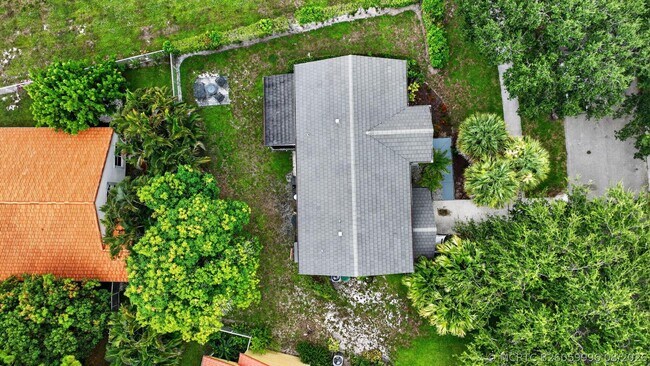 Building Photo - 3870 Sabal Lakes Rd