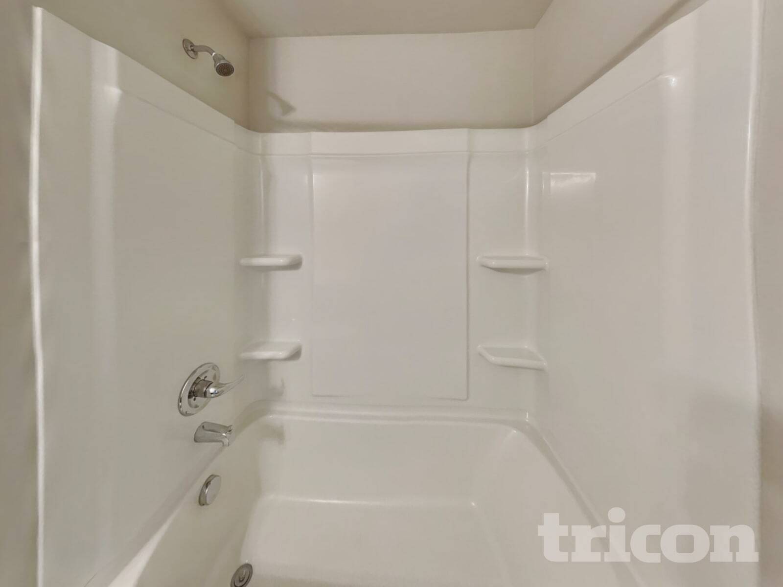 Building Photo - 2424 Solomon Ln