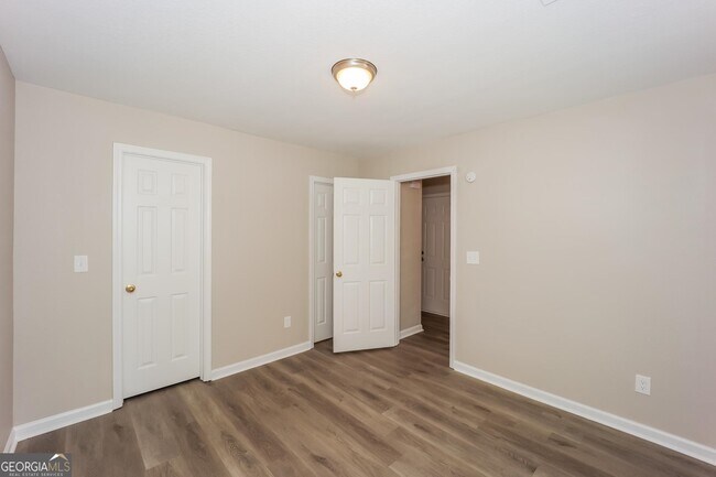 Building Photo - 4614 Raven Wood Loop