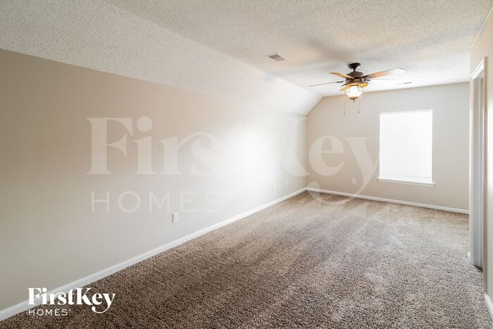Building Photo - 102 Kilpatrick Ct