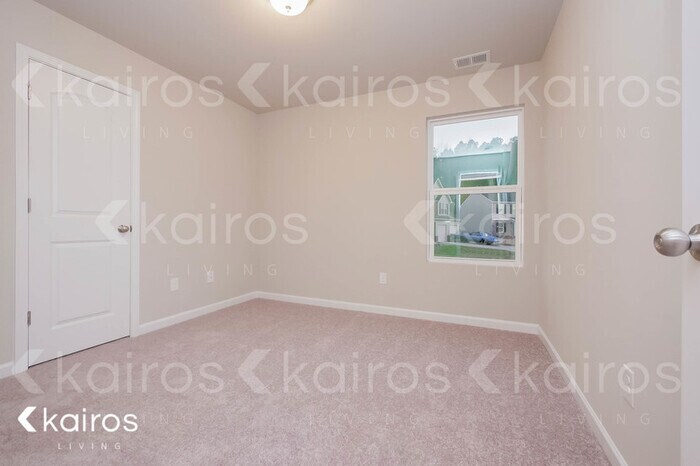 Building Photo - 7549 Congregation St