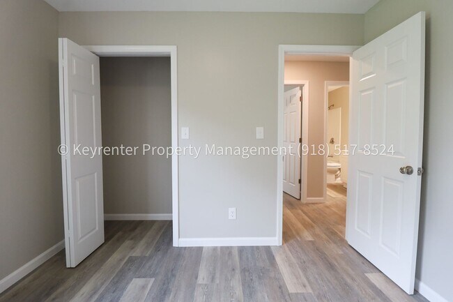 Building Photo - Beautiful Newly Built 3 Bedroom House! Available for Immediate Move in!