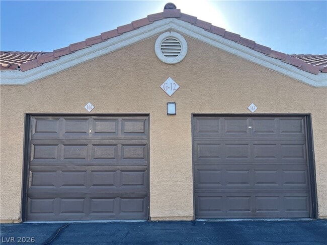 Building Photo - 8101 W Flamingo Rd