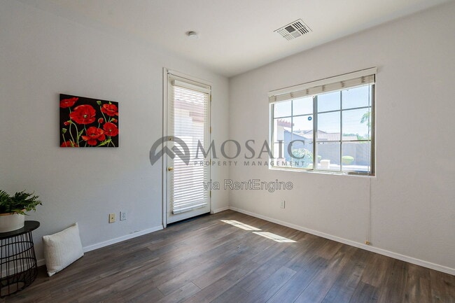 Building Photo - 39718 N Rolling Green Way