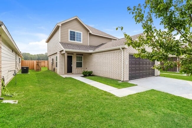 Building Photo - 2871 Briggs Dr