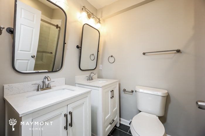 Building Photo - 318 Bailey St