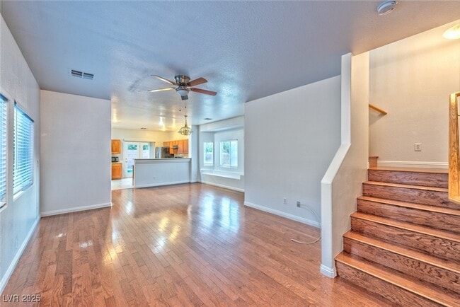 Building Photo - 8495 Cerritos Ct