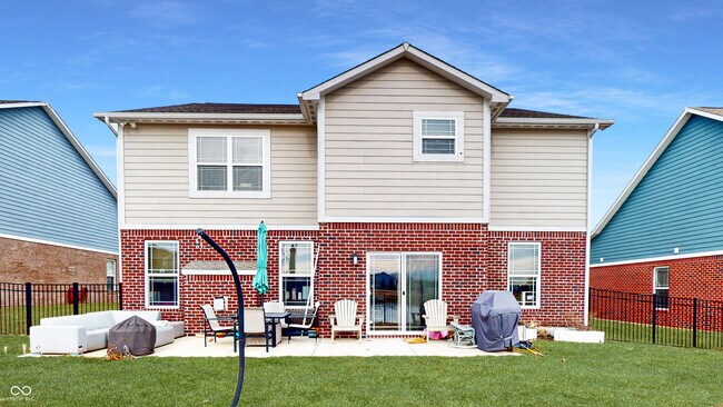 Building Photo - 6323 Burgin Dr