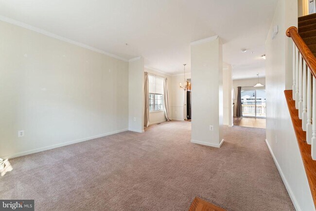 Building Photo - 15622 Gilpin Mews Ln
