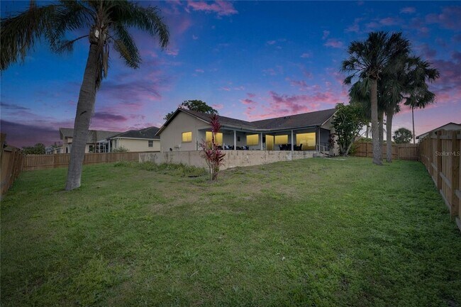 Building Photo - 811 Eagle Ln