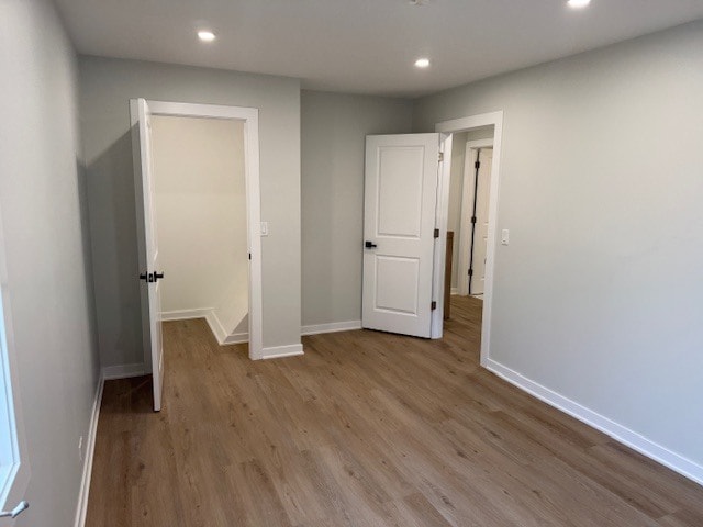 Building Photo - 1085 Cove Dr