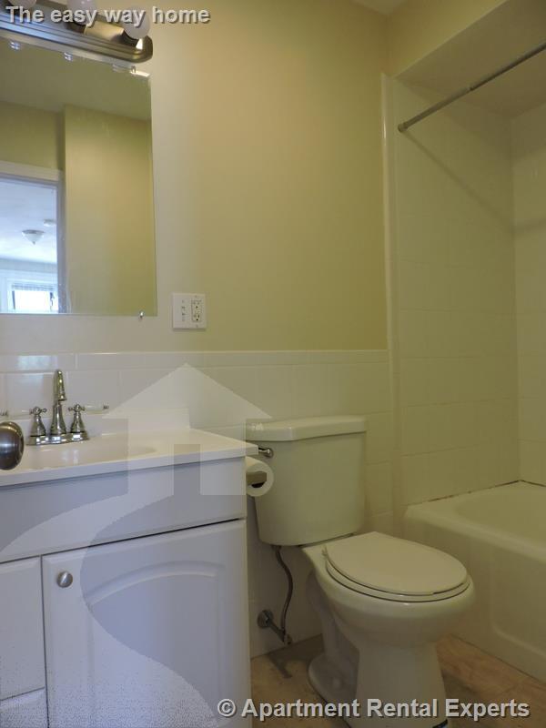 Building Photo - 77 Hancock St