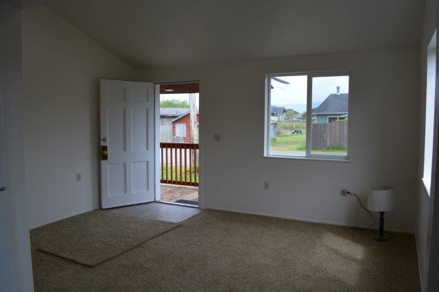 Building Photo - Very Cute Beach Cabin! Between Eureka & Arcata, 2 bedroom home with spacious yard