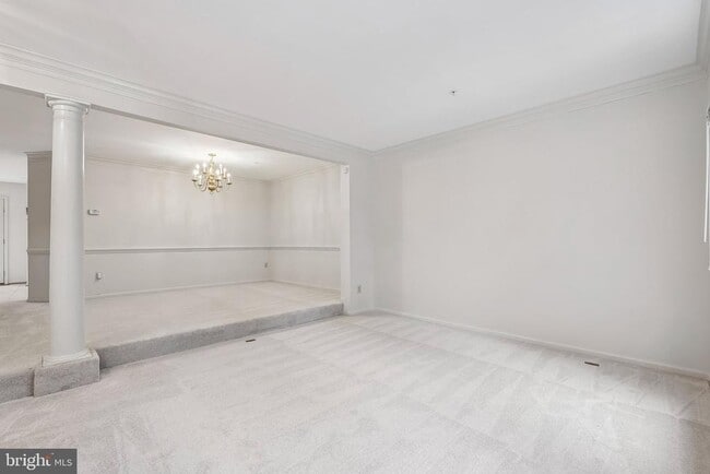 Building Photo - 15831 Glacier Ct
