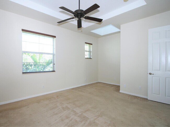 Building Photo - 1562 Grande Cull Way
