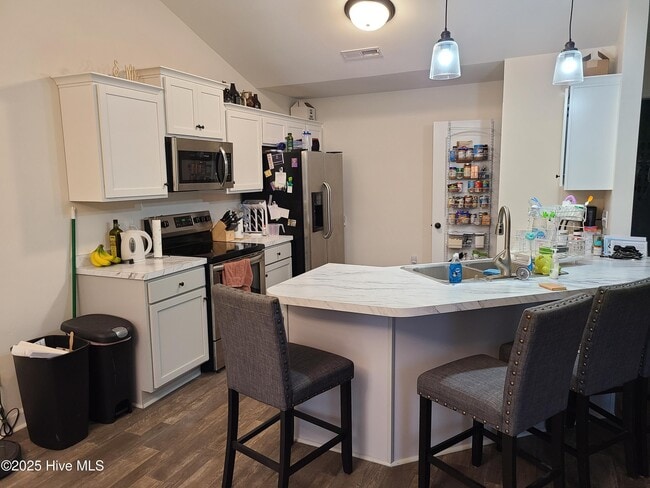 Building Photo - 600 Osprey Landing Dr