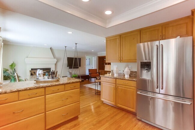 Building Photo - Stunning 4 Bed, 3 Bath Home on Cul-de-Sac in Scripps Ranch - No Pet Allowed