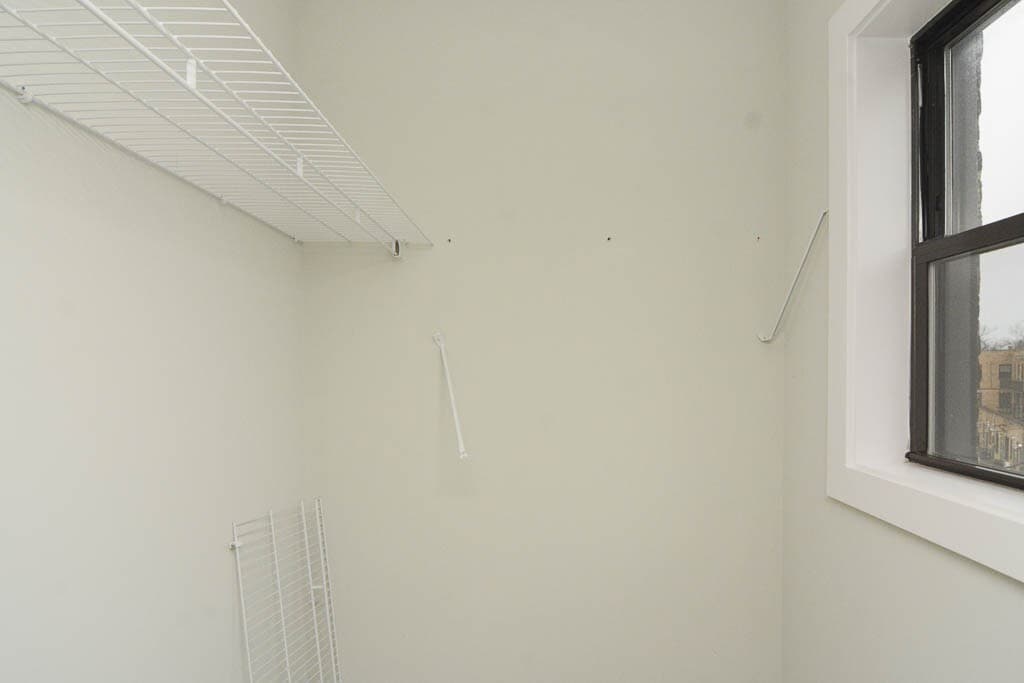 Building Photo - 730 St Johns Ave