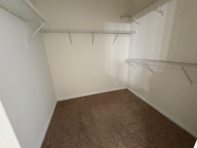 Building Photo - 16812 Kettlewell Ln