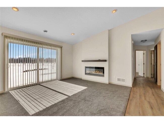 Building Photo - 4325 32nd St S