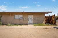 Building Photo - 1204 S McClintock Dr