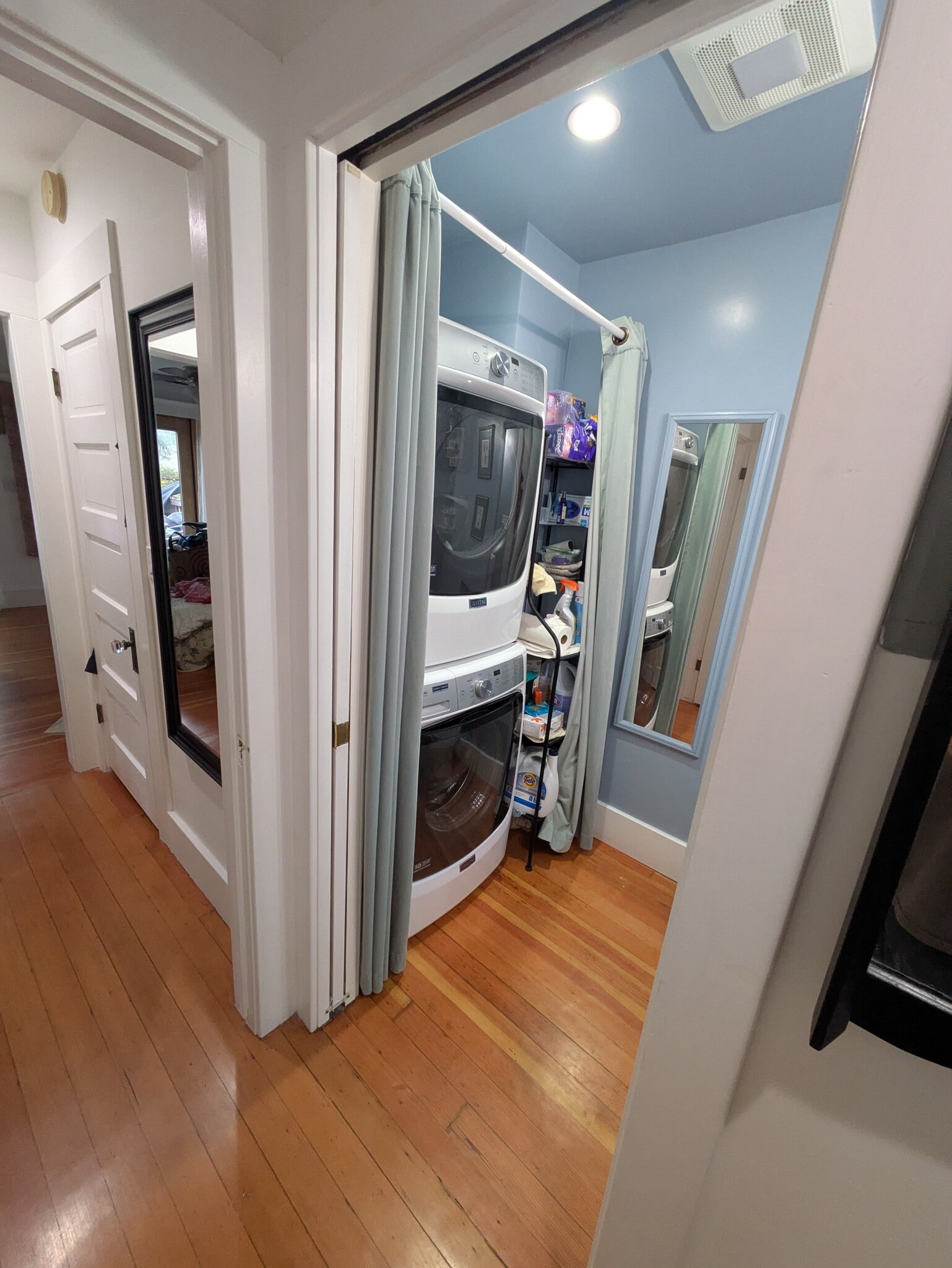 Building Photo - 522 E Maple Ave