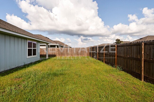 Building Photo - 428 Preston Wy