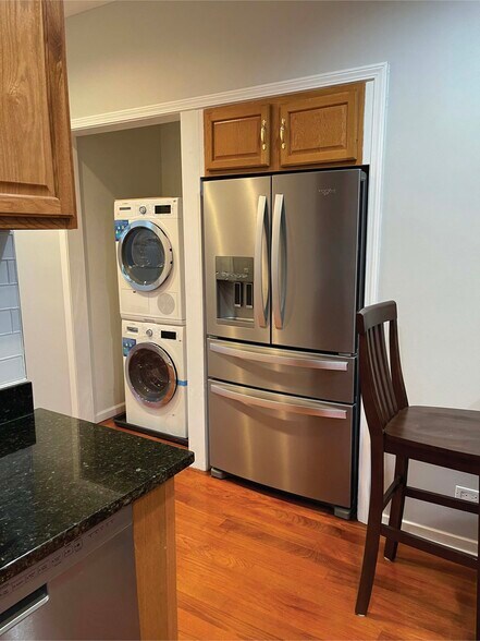 New washer and dryer with modern refrigerator - 2216 W Belmont Ave
