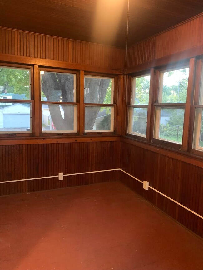 Porch - 1164 Cook Ave E