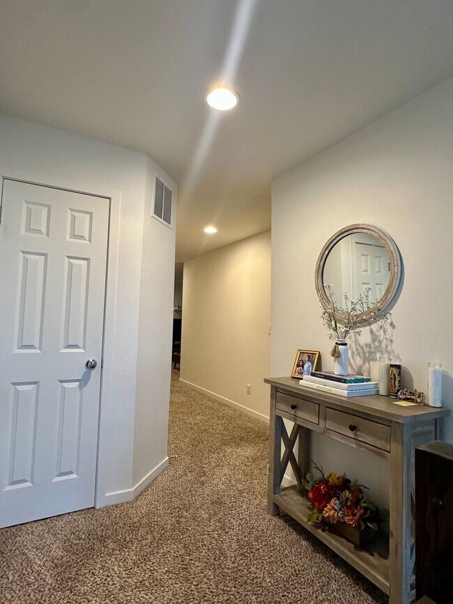 Building Photo - GORGEOUS HOME IN HIGHLY DESIRABLE BANNING LEWIS RANCH - Security Deposit Waiver Available