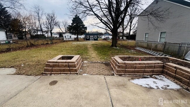 Building Photo - 966 Bergen Ave