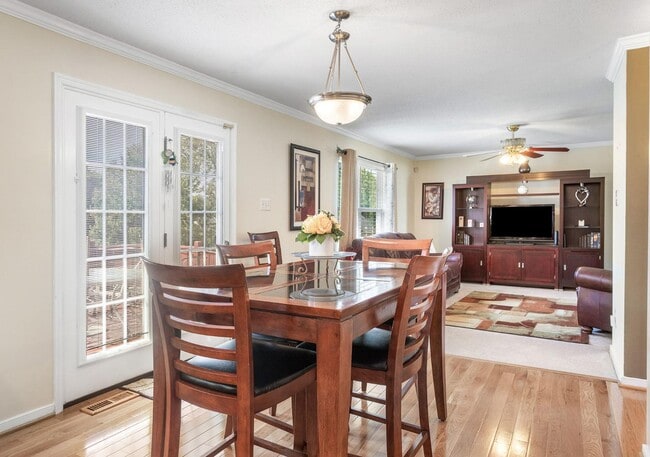 Building Photo - 4208 Mylan Rd