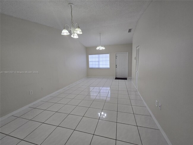 Building Photo - 14659 SW 126th Pl