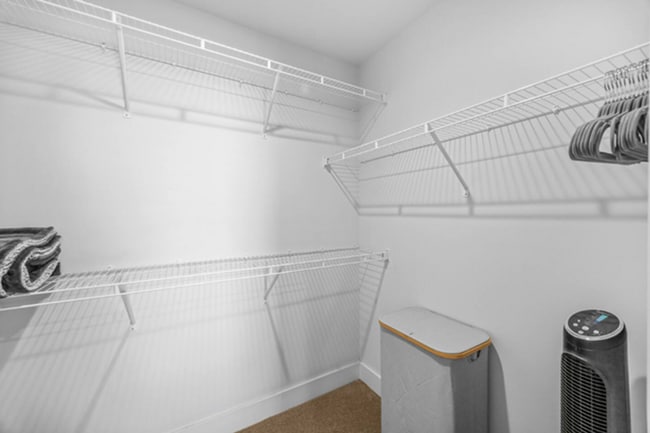 Building Photo - 3 Bed, 2.5 Bath - Lucky Penny - Furnished ...