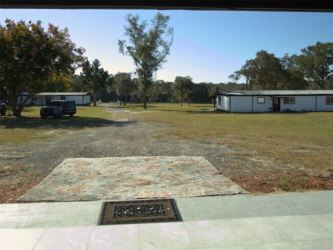 Building Photo - 15201 Bailey Hill Rd