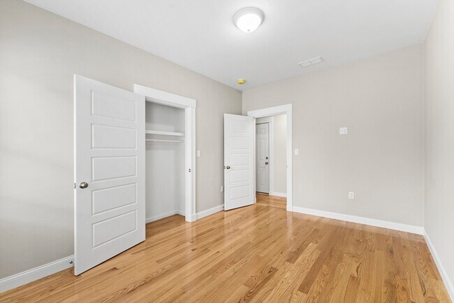 Building Photo - 42 Almont St