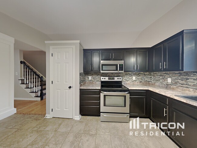Building Photo - 104 N Tanninger Rd