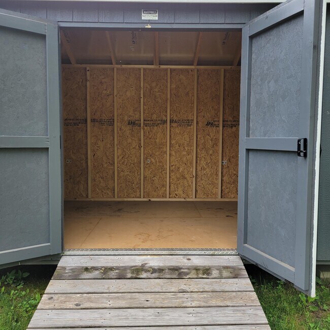 Building Photo - 27 Patrick Dr