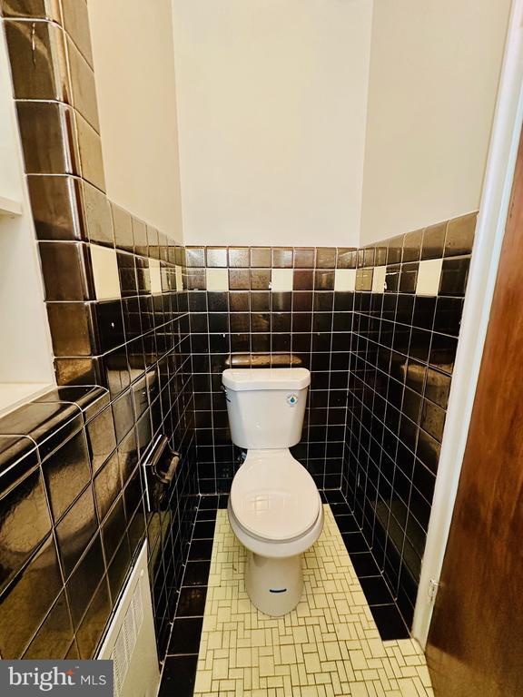 Building Photo - 3007 Oliver St NW