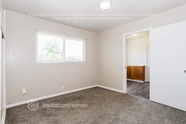 Building Photo - 3504 St George Dr
