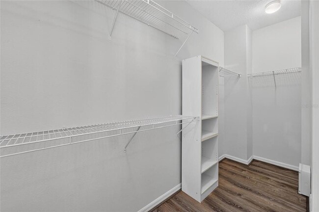 Building Photo - 3186 Bayshore Oaks Dr