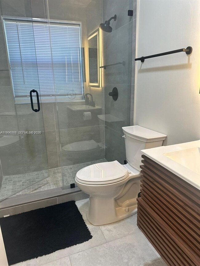 Building Photo - 4938 SW 33rd Way