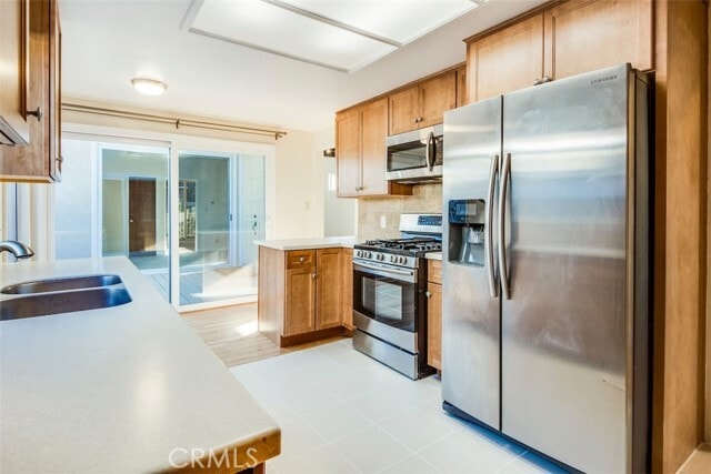 Building Photo - 439 Longfellow Ave