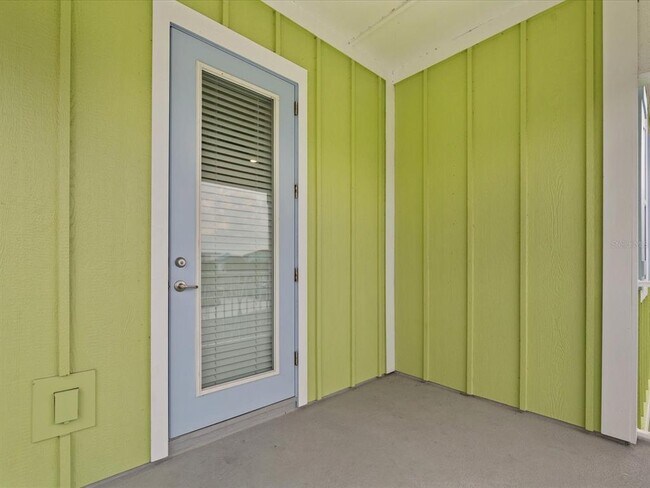 Building Photo - 8092 Knee Deep Rd