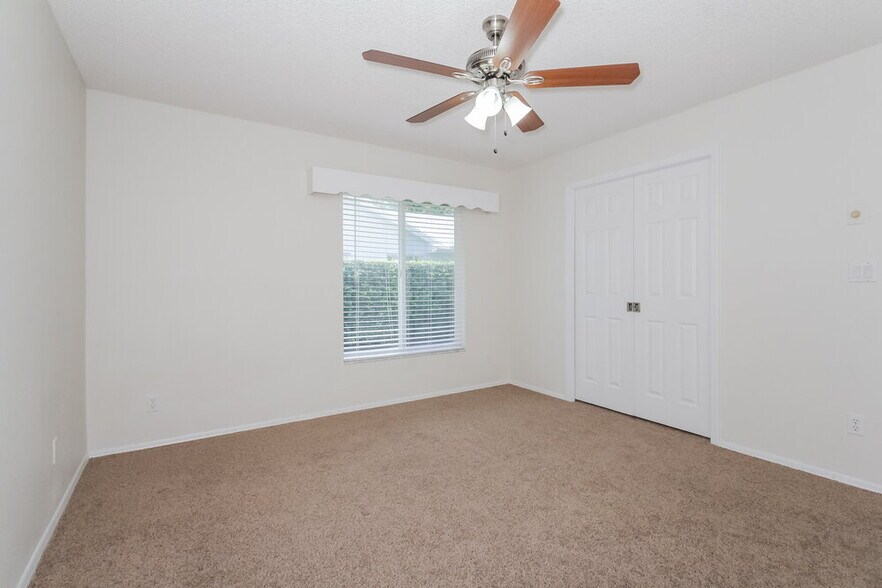 Building Photo - 2877 48th Way E