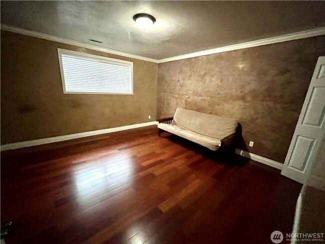 Building Photo - 4bd/1.75ba Renton Home