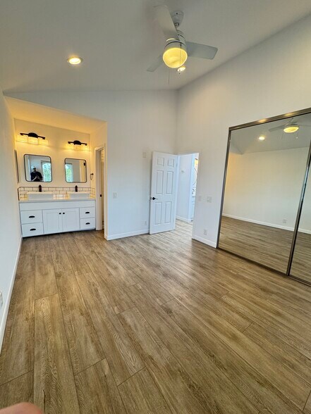 Building Photo - 4659 Texas St