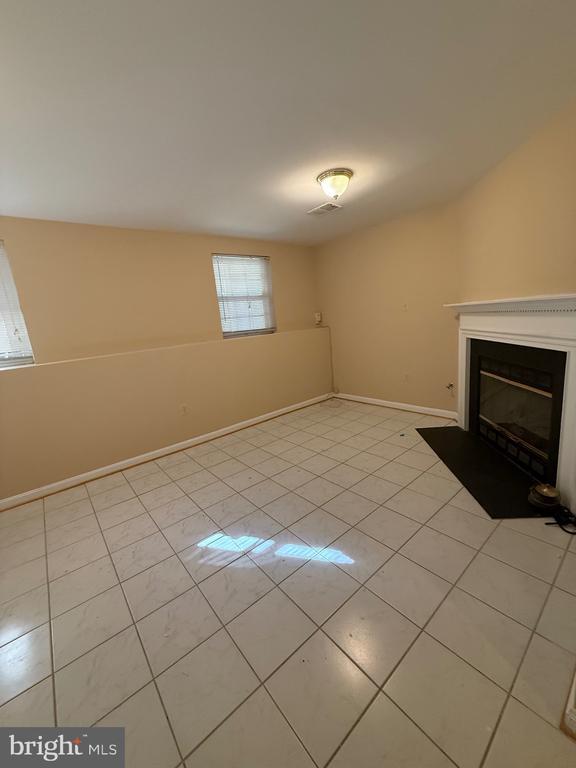 Building Photo - 12700 Nettlecreek Pl