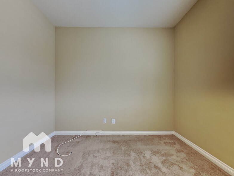 Building Photo - 264 E Mead Dr