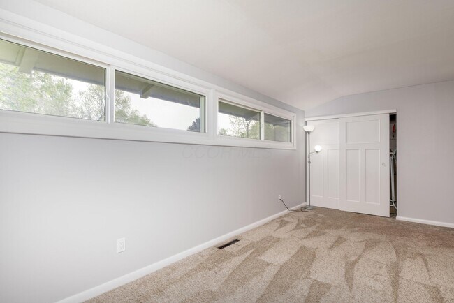 Building Photo - 4200 Dublin Rd